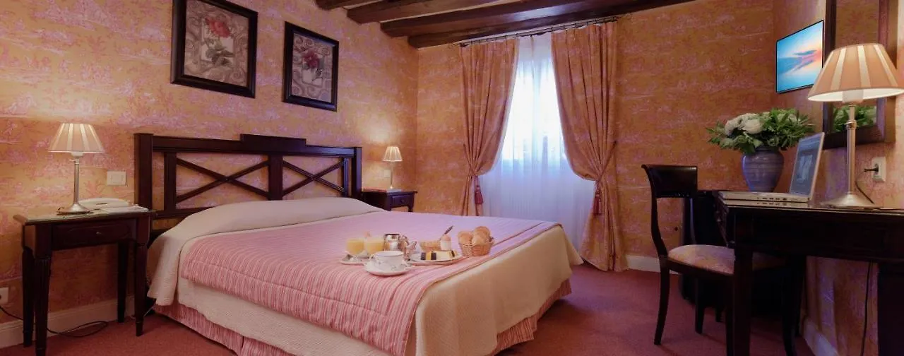 Hotel Beaubourg Paris Frankrike