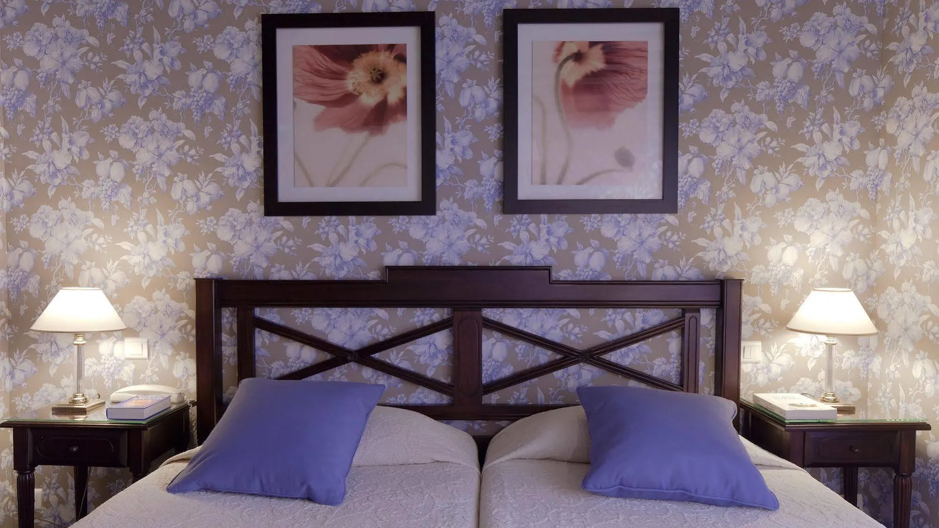 Hotel Beaubourg Paris Frankrike